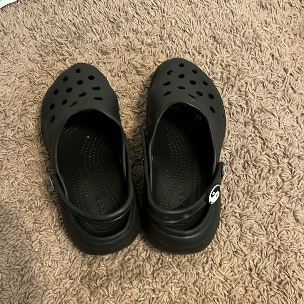 Black platform crocs size 5